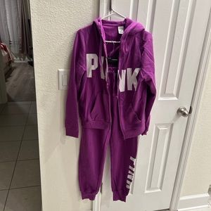 Complete hoodie and pants for women